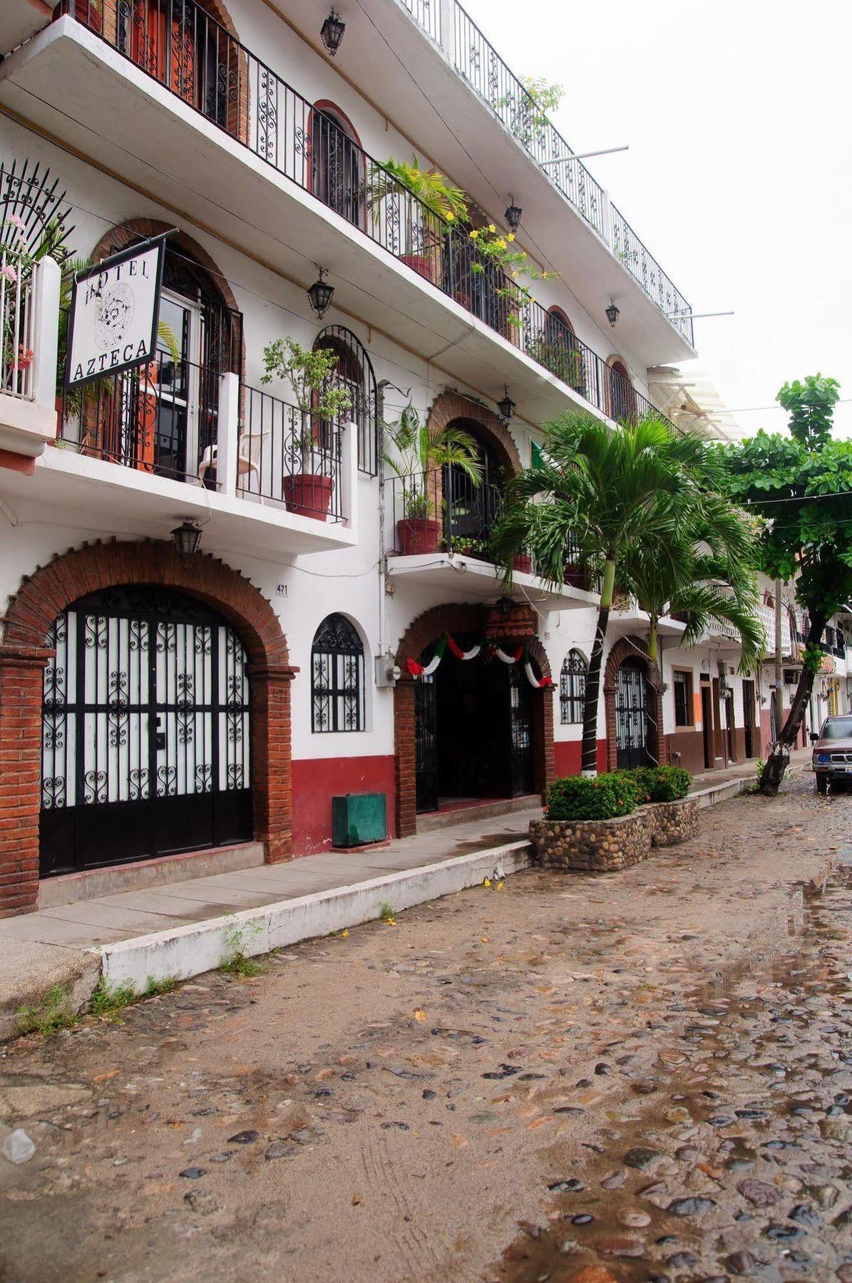 Hotel Azteca Puerto Vallarta Exteriör bild