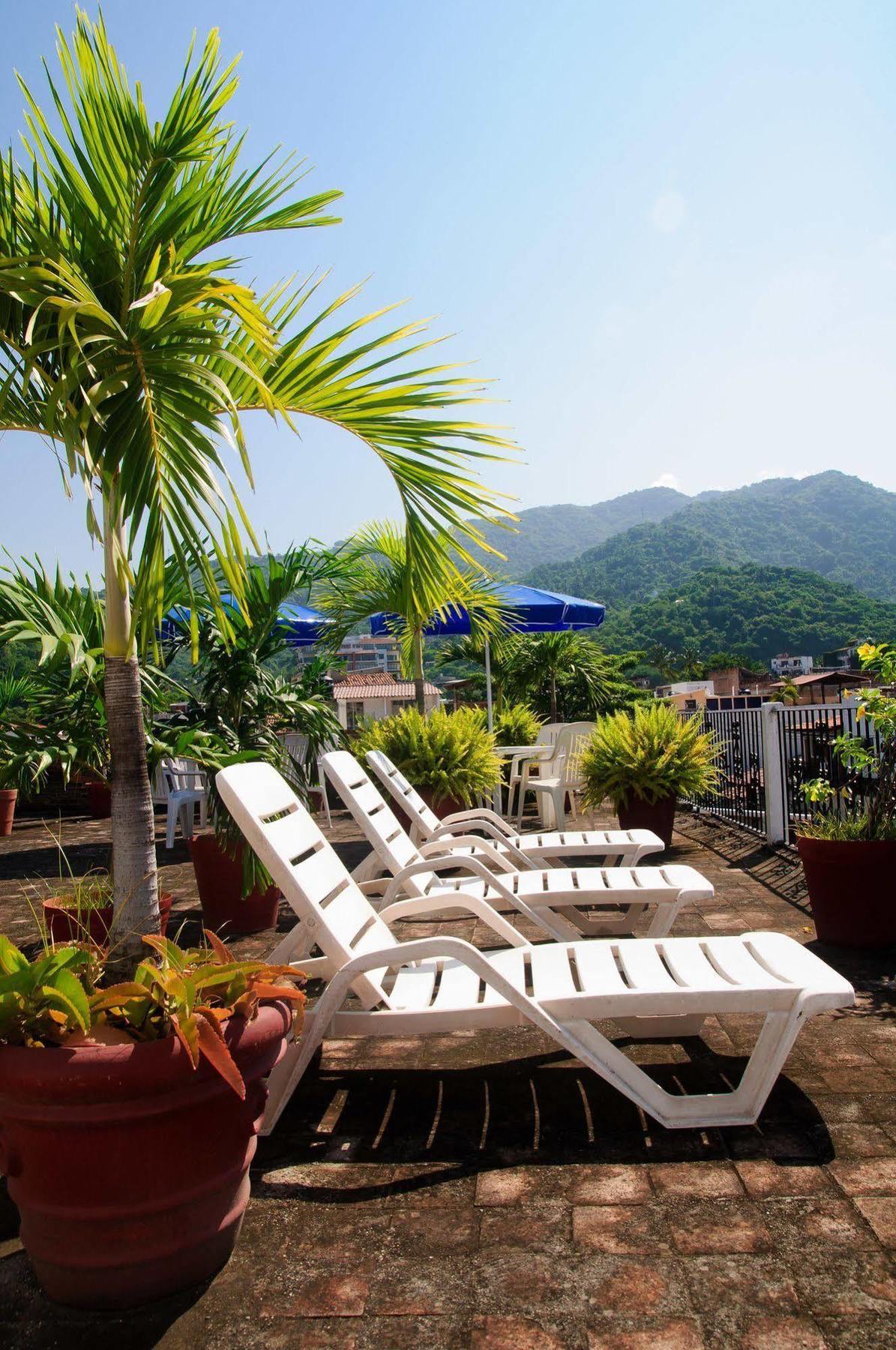 Hotel Azteca Puerto Vallarta Exteriör bild